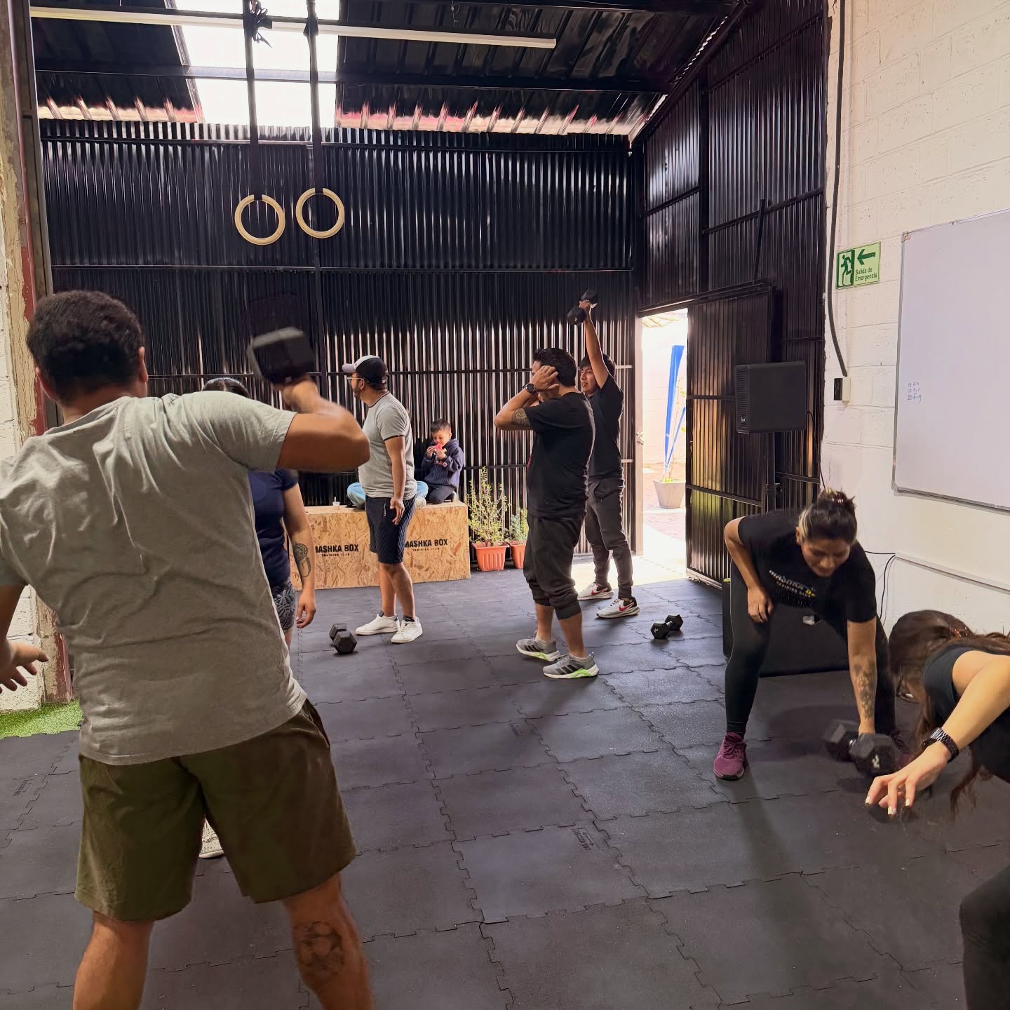 Entrenamiento en Mashka Box